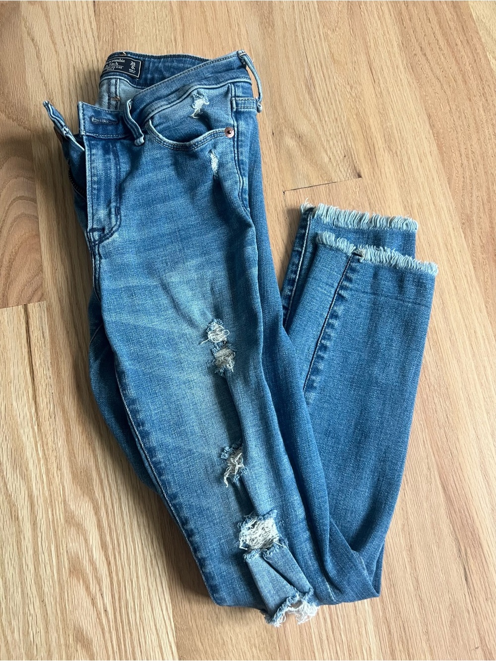 Abercrombie & Fitch Women's Distressed Blue Frayed Hem Jeans
